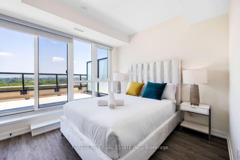 Photo 16 at 725 - 2300 ST CLAIR Avenue W, Junction Area, Toronto