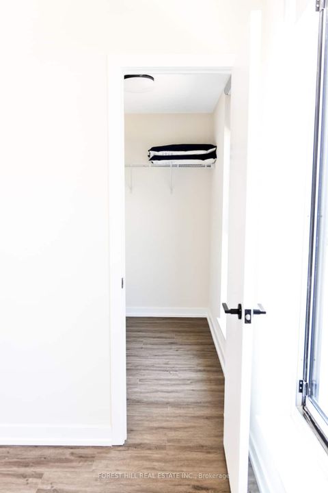 Photo 18 at 725 - 2300 ST CLAIR Avenue W, Junction Area, Toronto