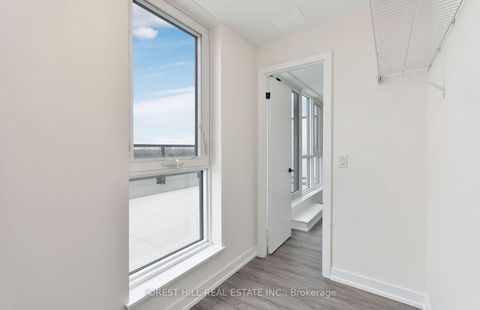 Photo 19 at 725 - 2300 ST CLAIR Avenue W, Junction Area, Toronto