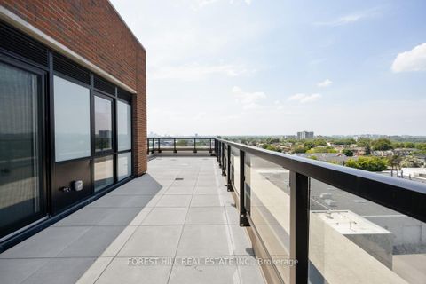 Photo 21 at 725 - 2300 ST CLAIR Avenue W, Junction Area, Toronto