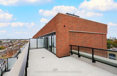Photo 22 at 725 - 2300 ST CLAIR Avenue W, Junction Area, Toronto