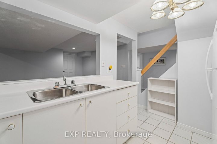 Photo 38 at 209 Nottingham Drive, CP College Park, Oakville