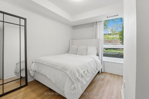 Photo 7 at 123 - 77 Maitland Place, South St. James Town, Toronto