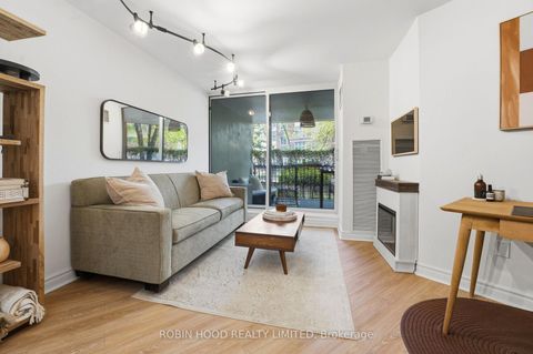Photo 10 at 123 - 77 Maitland Place, South St. James Town, Toronto