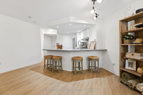 Photo 14 at 123 - 77 Maitland Place, South St. James Town, Toronto