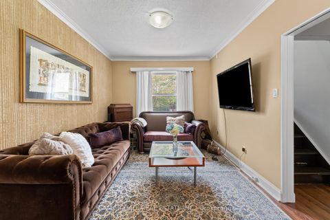 Photo 10 at 57 Westglen Crescent, City Centre West, Toronto