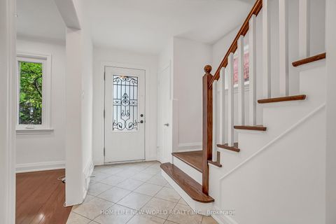 Photo 4 at 351 Lawrence Avenue W, Nortown, Toronto