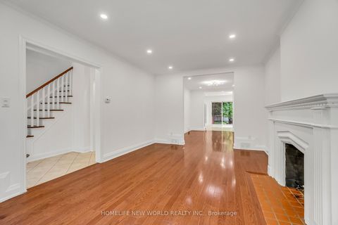 Photo 7 at 351 Lawrence Avenue W, Nortown, Toronto