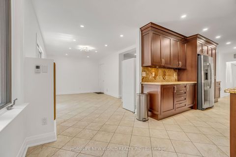Photo 14 at 351 Lawrence Avenue W, Nortown, Toronto