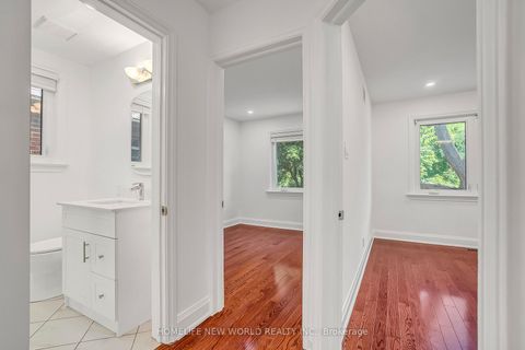 Photo 20 at 351 Lawrence Avenue W, Nortown, Toronto