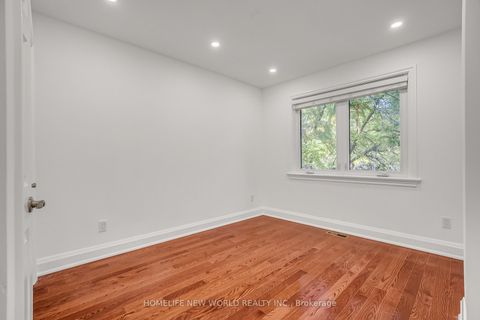 Photo 26 at 351 Lawrence Avenue W, Nortown, Toronto