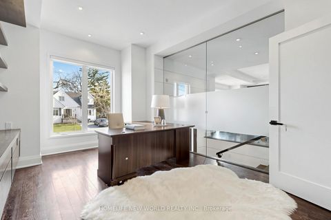 Photo 14 at 220 Roe Avenue, Nortown, Toronto