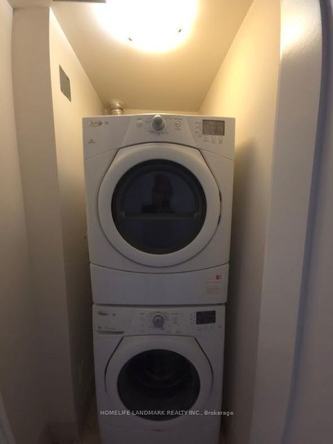 Photo 10 at 2 Anndale Drive, Willowdale East, Toronto