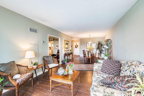 Photo 7 at 306 - 299 Mill Road, Markland Wood, Toronto