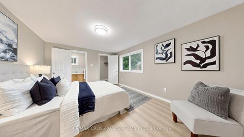 Photo 21 at 70 Halfmoon Square, Highland Creek, Toronto