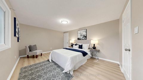 Photo 23 at 70 Halfmoon Square, Highland Creek, Toronto