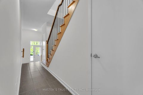 Photo 5 at 183 Harding Park Street, Glenway Estates, Newmarket