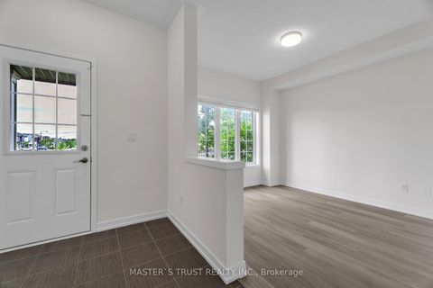 Photo 6 at 183 Harding Park Street, Glenway Estates, Newmarket