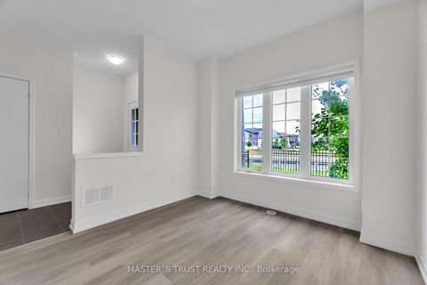 Photo 7 at 183 Harding Park Street, Glenway Estates, Newmarket