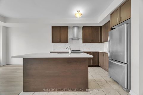 Photo 11 at 183 Harding Park Street, Glenway Estates, Newmarket