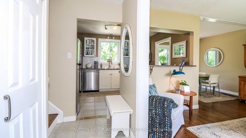 Photo 3 at 18 Jill's Court, Grove East, Barrie