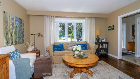 Photo 4 at 18 Jill's Court, Grove East, Barrie