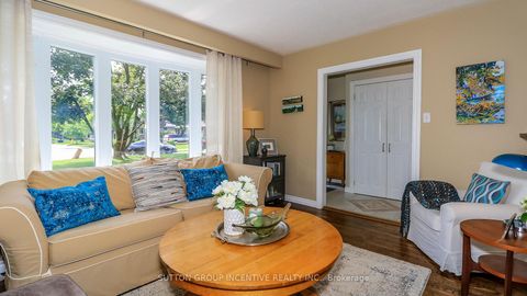 Photo 6 at 18 Jill's Court, Grove East, Barrie