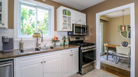 Photo 8 at 18 Jill's Court, Grove East, Barrie
