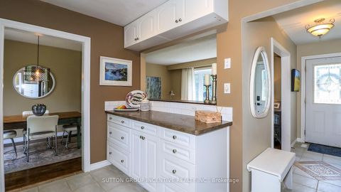 Photo 9 at 18 Jill's Court, Grove East, Barrie