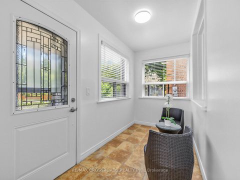 Photo 2 at 80 Gray Avenue, Smythe, Toronto