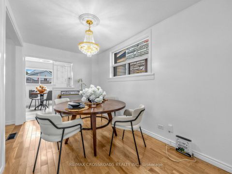 Photo 10 at 80 Gray Avenue, Smythe, Toronto