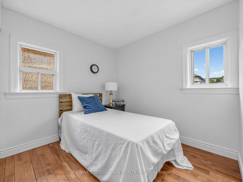 Photo 19 at 80 Gray Avenue, Smythe, Toronto