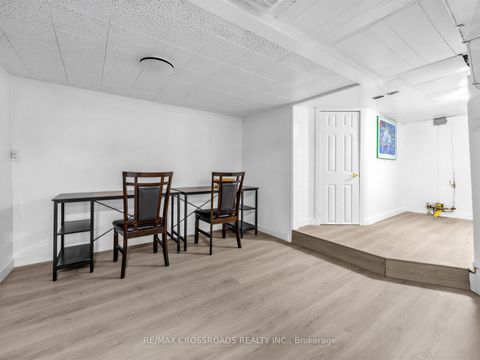 Photo 24 at 80 Gray Avenue, Smythe, Toronto