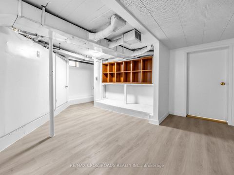 Photo 25 at 80 Gray Avenue, Smythe, Toronto