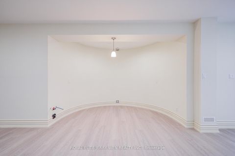 Photo 37 at 330 Hillcrest Avenue, Willowdale East, Toronto