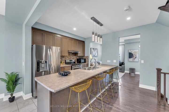 Photo 11 at 36 Ledger Point Crescent, Wellington North, Brampton