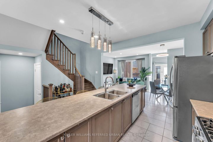 Photo 12 at 36 Ledger Point Crescent, Wellington North, Brampton