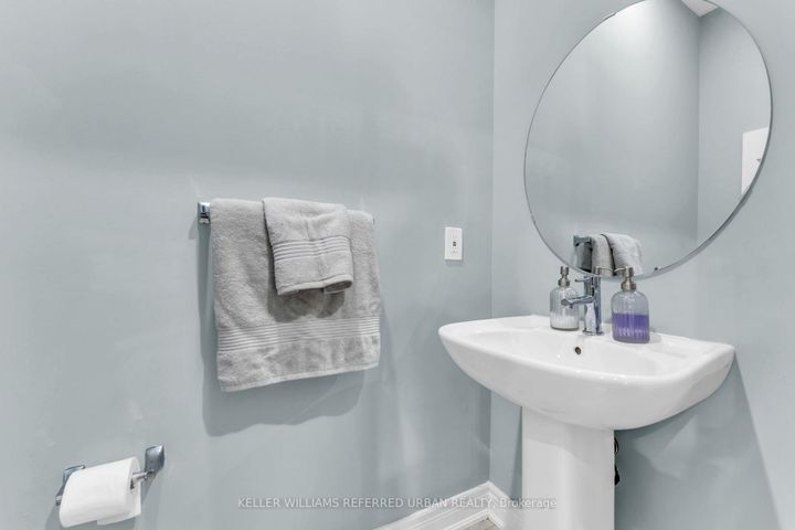 Photo 14 at 36 Ledger Point Crescent, Wellington North, Brampton