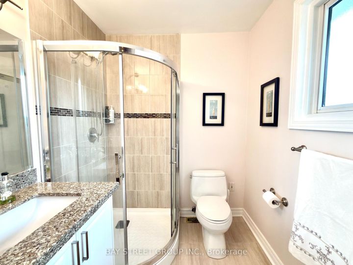 Photo 19 at 43 Appian Drive, Bayview Village, Toronto