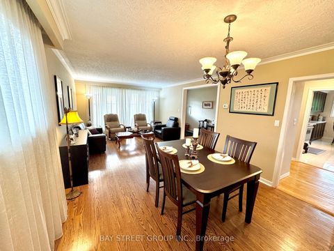 Photo 5 at 43 Appian Drive, Bayview Village, Toronto