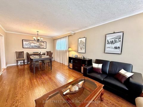 Photo 6 at 43 Appian Drive, Bayview Village, Toronto