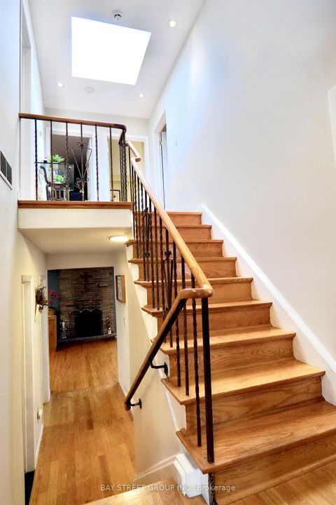 Photo 7 at 43 Appian Drive, Bayview Village, Toronto