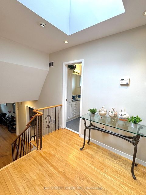 Photo 10 at 43 Appian Drive, Bayview Village, Toronto