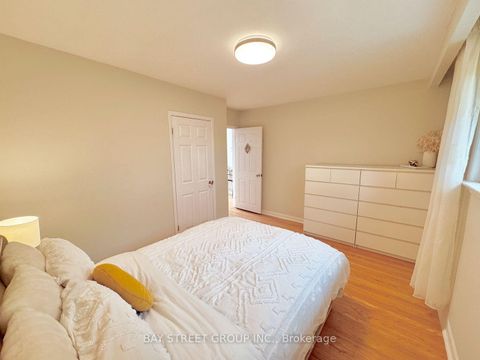 Photo 21 at 43 Appian Drive, Bayview Village, Toronto