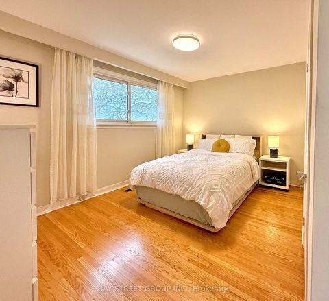 Photo 23 at 43 Appian Drive, Bayview Village, Toronto