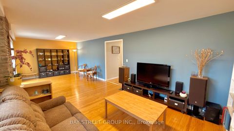 Photo 32 at 43 Appian Drive, Bayview Village, Toronto