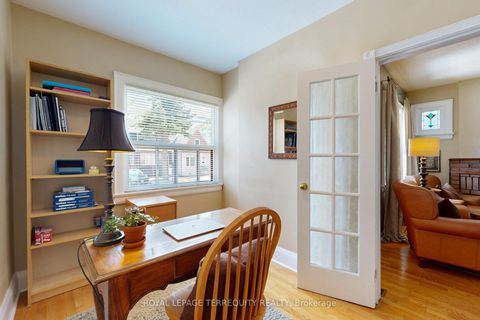 Photo 3 at 92 Eileen Avenue, Smythe, Toronto