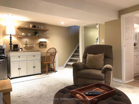 Photo 21 at 92 Eileen Avenue, Smythe, Toronto