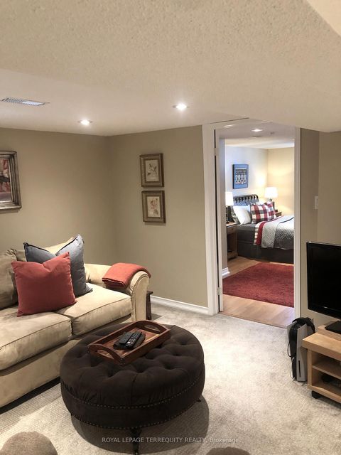 Photo 24 at 92 Eileen Avenue, Smythe, Toronto