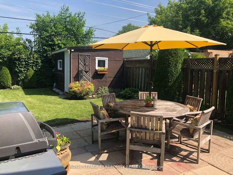 Photo 36 at 92 Eileen Avenue, Smythe, Toronto